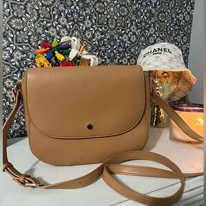 Crossbody bag